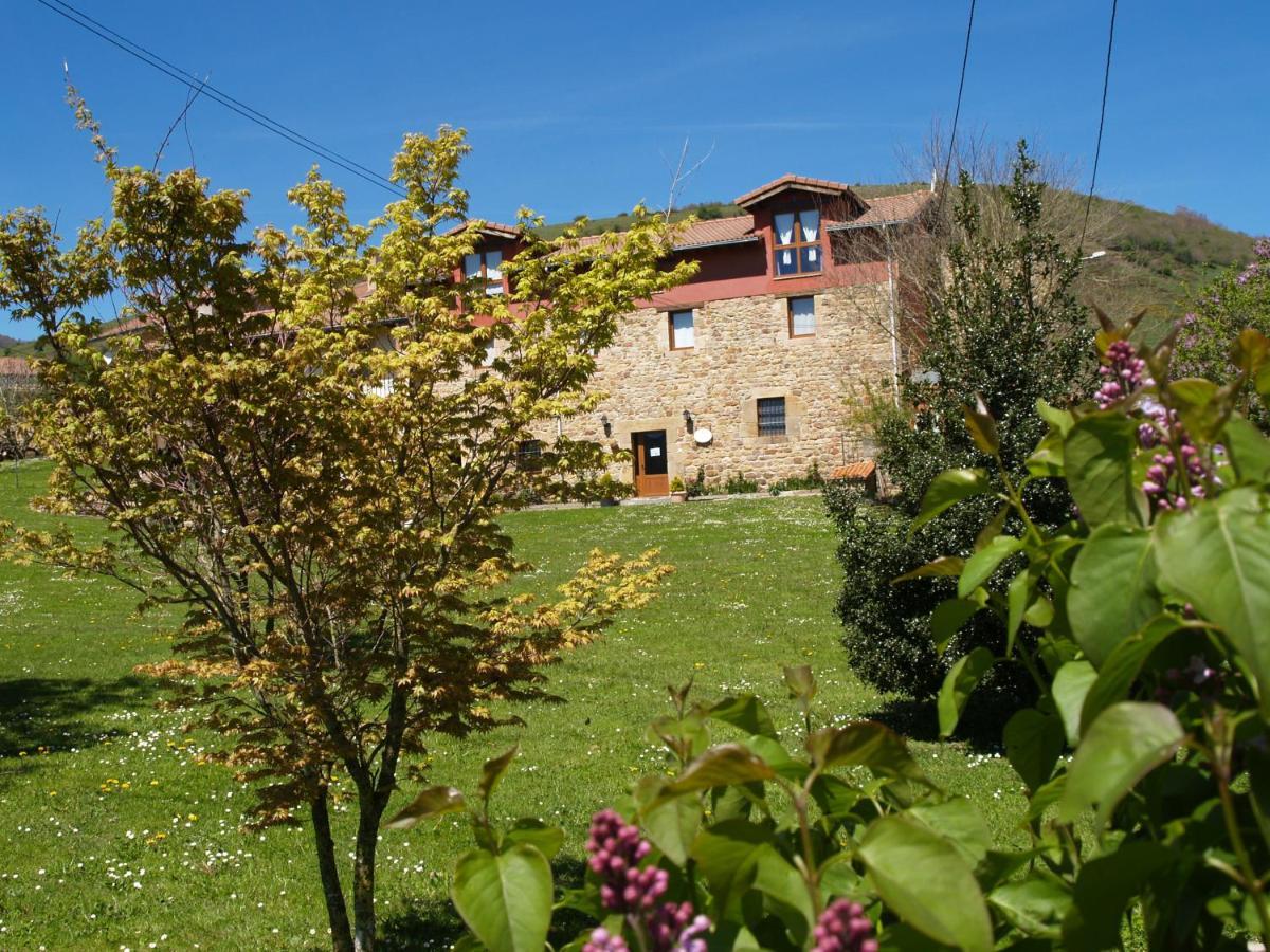 Albergue La Torre Santiurde de Reinosa Buitenkant foto
