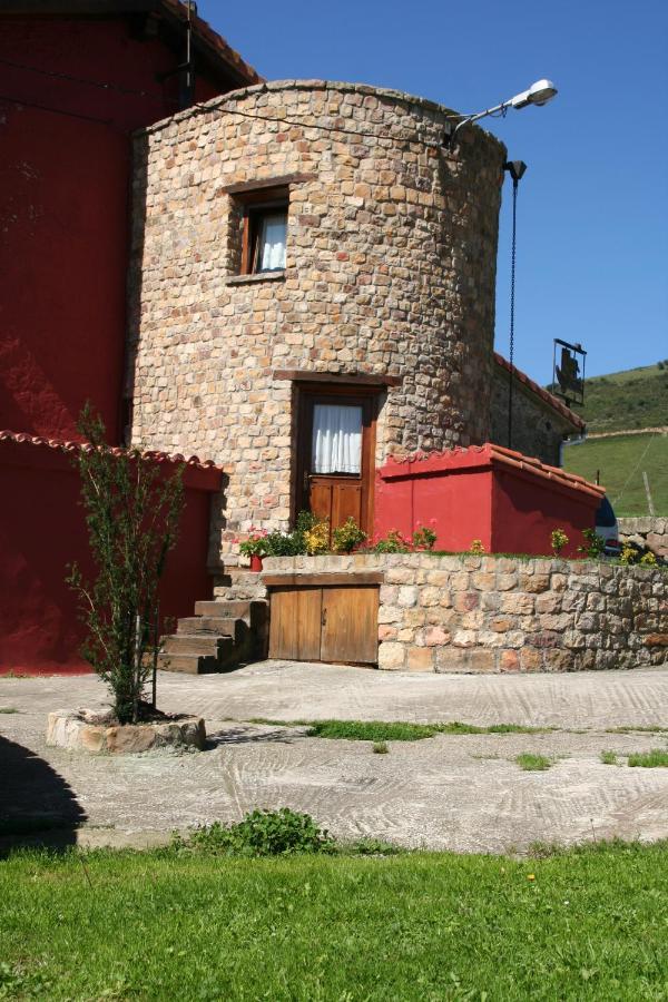 Albergue La Torre Santiurde de Reinosa Buitenkant foto