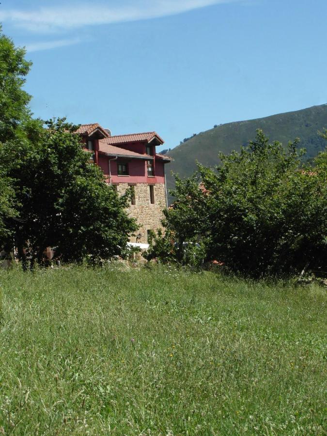 Albergue La Torre Santiurde de Reinosa Buitenkant foto